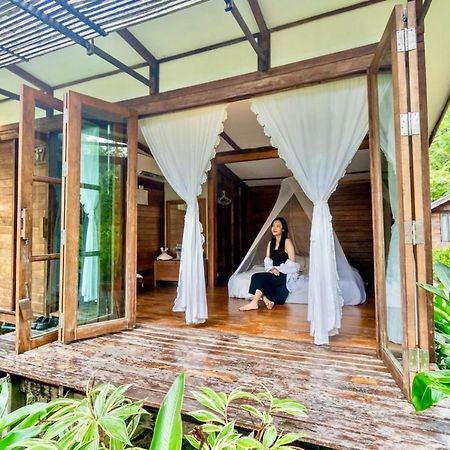 Jungle Koh Kood Resort Ban Khlong Chao Bagian luar foto